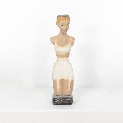 Lady Mannequin